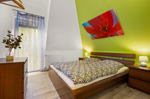 Photo 18 - Maison de 4 chambres à Siófok avec piscine privée et jardin