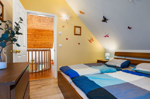 Photo 17 - Maison de 4 chambres à Siófok avec piscine privée et jardin