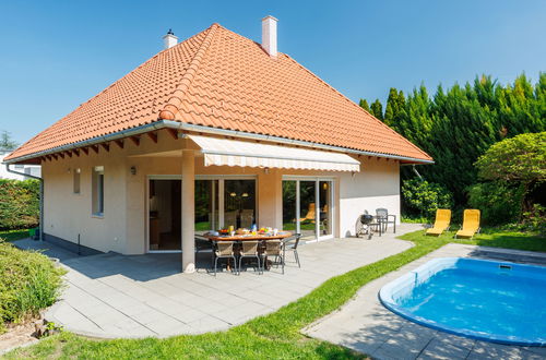 Photo 36 - Maison de 4 chambres à Siófok avec piscine privée et jardin