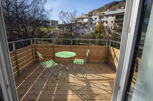 Foto 5 - Apartamento de 2 quartos em Scuol com vista para a montanha