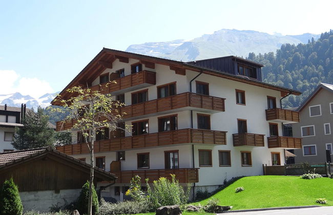 Apartamento de 3 quartos em Engelberg - Foto 1