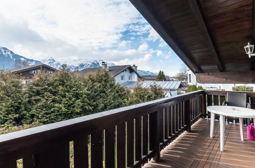 Photo 1 - 4 bedroom Apartment in Zell am See with mountain view