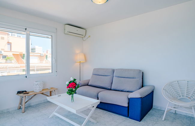 3 bedroom Apartment in Dénia with swimming pool and garden - Photo 9