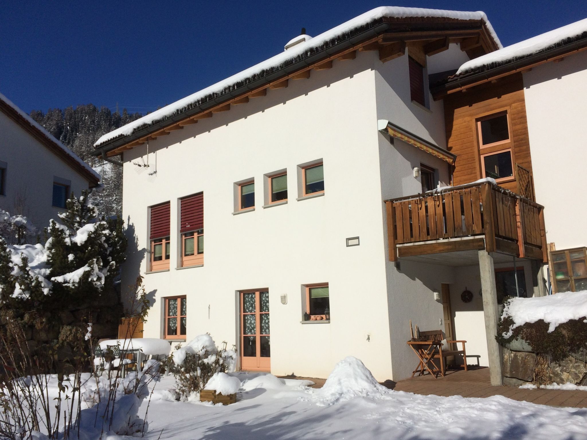 Foto 2 - Apartment mit 1 Schlafzimmer in Scuol mit blick auf die berge