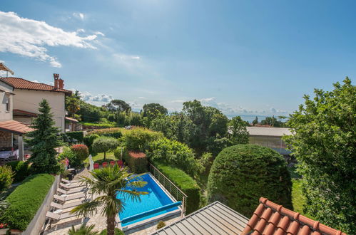 Photo 3 - Maison de 1 chambre à Matulji avec piscine et jardin