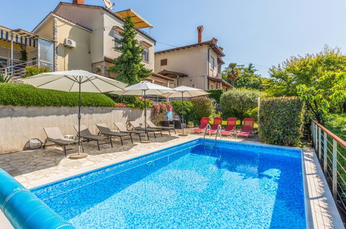 Photo 1 - Appartement de 2 chambres à Matulji avec piscine et jardin