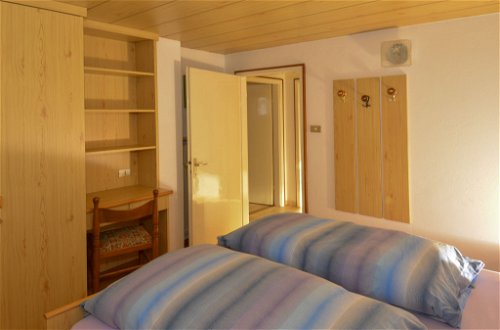 Foto 11 - Apartment mit 3 Schlafzimmern in San Giovanni di Fassa-Sèn Jan mit blick auf die berge
