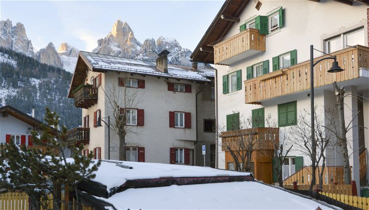Foto 1 - Apartment mit 4 Schlafzimmern in San Giovanni di Fassa-Sèn Jan mit blick auf die berge