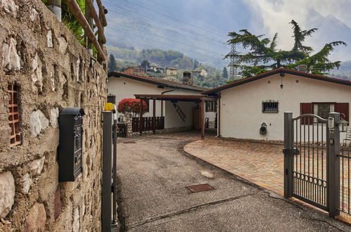 Photo 35 - Maison de 2 chambres à Malcesine avec jardin et vues sur la montagne