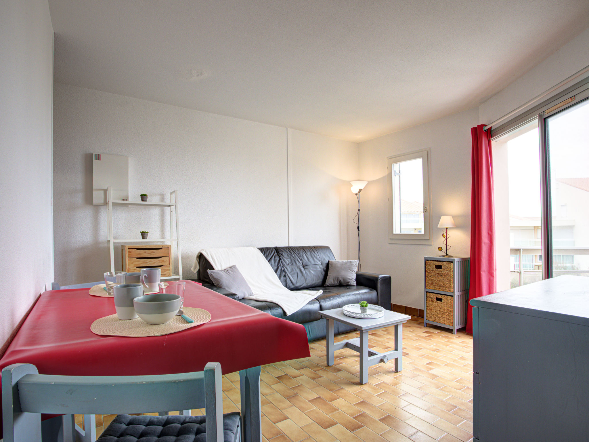 Foto 7 - Apartamento de 1 habitación en Saint-Cyprien con piscina y vistas al mar