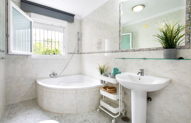 Casa de 5 quartos em Vélez-Málaga com piscina privada e jardim - Foto 17