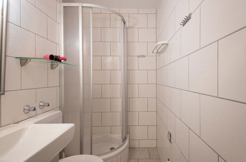 Foto 4 - Apartamento de 1 quarto em Lahnstein com piscina e sauna