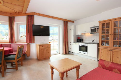 Foto 4 - Apartamento de 1 habitación en Stumm con vistas a la montaña