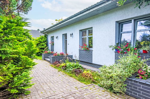 Foto 15 - Apartamento de 1 quarto em Czaplinek com jardim e terraço