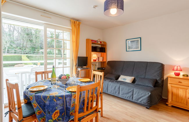 2 bedroom Apartment in Villers-sur-Mer with swimming pool - Photo 6