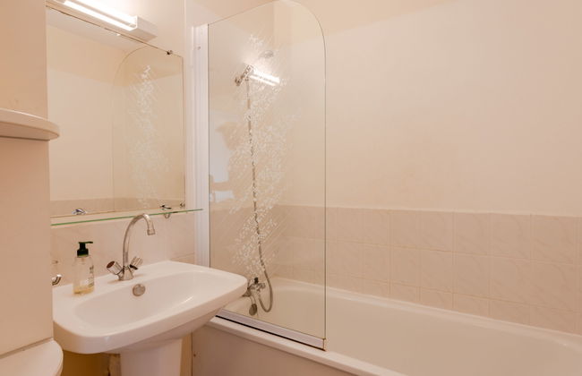 2 bedroom Apartment in Villers-sur-Mer with swimming pool - Photo 8