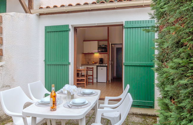 Casa de 2 quartos em Les Mathes com piscina e terraço - Foto 17