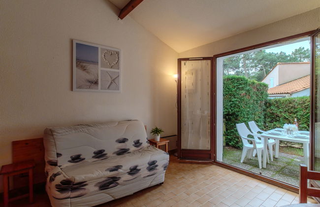 Casa de 2 quartos em Les Mathes com piscina e terraço - Foto 8