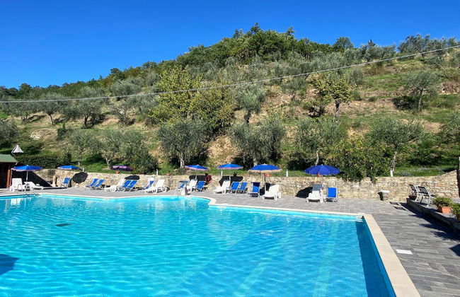 Apartamento de 2 quartos em Pelago com piscina e jardim - Foto 36