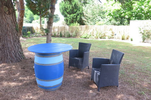 Photo 17 - Maison de 2 chambres à Jau-Dignac-et-Loirac avec jardin et terrasse