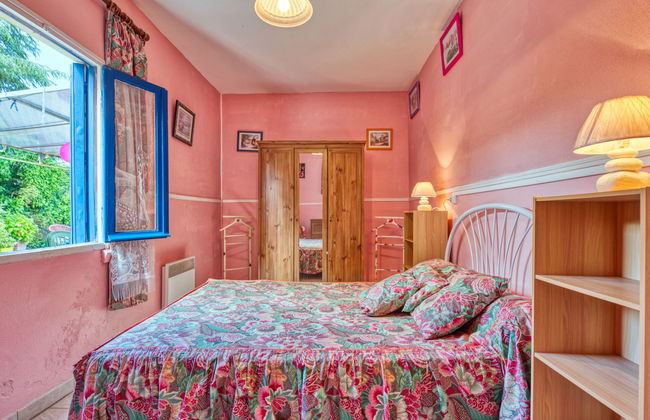 Casa de 2 quartos em Jau-Dignac-et-Loirac com jardim e terraço - Foto 8