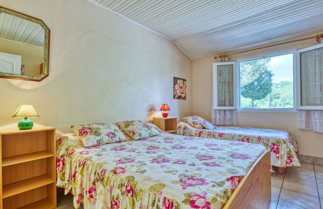 Casa de 2 quartos em Jau-Dignac-et-Loirac com jardim e terraço - Foto 9