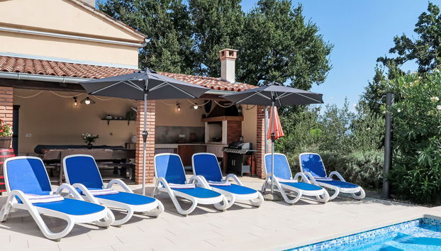 3 bedroom House in Pićan with private pool and garden - Photo 3