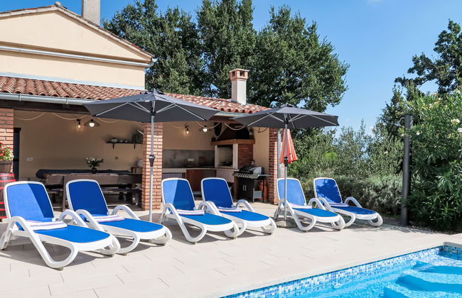 Casa de 3 quartos em Pićan com piscina privada e jardim - Foto 3
