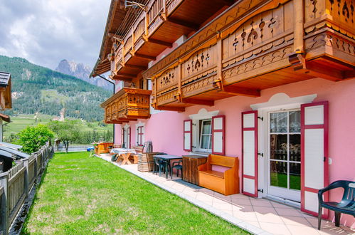 Foto 2 - Apartamento de 2 quartos em San Giovanni di Fassa-Sèn Jan com terraço e vista para a montanha