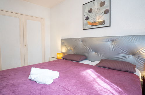 Photo 14 - 1 bedroom Apartment in La Ciotat with swimming pool and garden