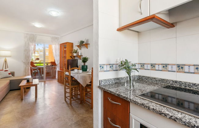 Apartamento de 3 quartos em Orihuela com piscina e jardim - Foto 9