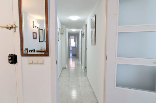 Photo 13 - 3 bedroom Apartment in Benidorm with terrace and sea view