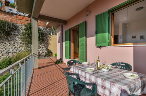 Photo 4 - 1 bedroom Apartment in Capoliveri with garden and terrace