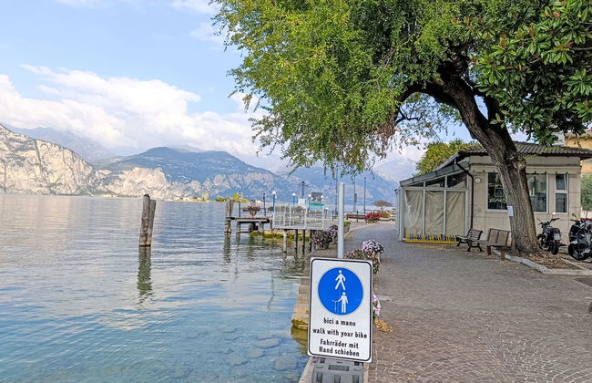 Apartamento de 3 quartos em Brenzone sul Garda com piscina e jardim - Foto 34
