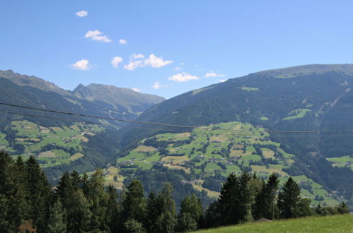 Foto 15 - Appartamento con 2 camere da letto a Kaltenbach con vista sulle montagne