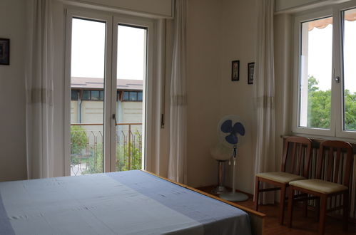 Foto 4 - Apartamento de 2 habitaciones en Lazise con jardín