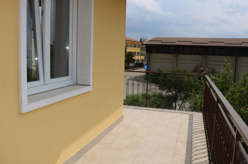 Photo 20 - 2 bedroom Apartment in Lazise with garden