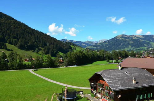 Photo 5 - 2 bedroom Apartment in Saanen