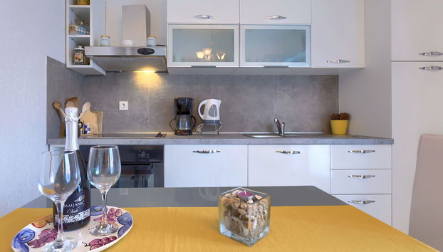 Apartamento de 2 quartos em Poreč com jardim e terraço - Foto 2