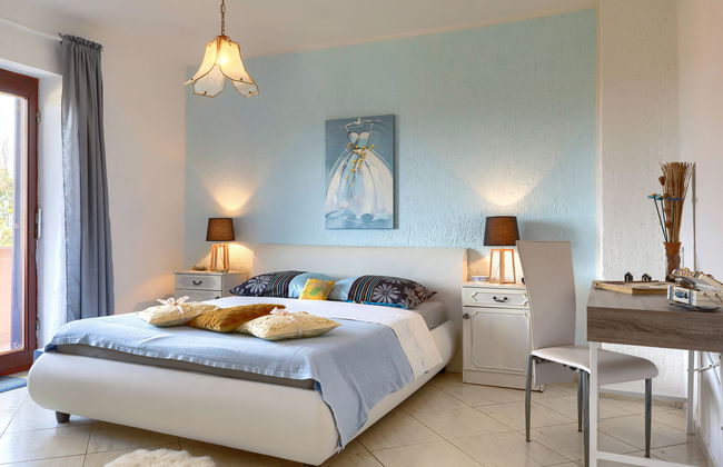 Apartamento de 2 quartos em Poreč com jardim e terraço - Foto 11