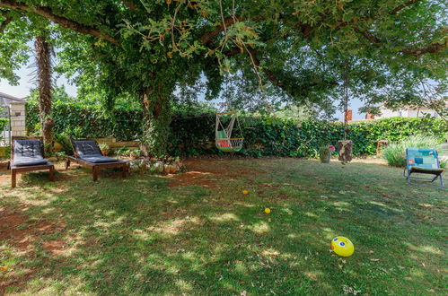 Photo 2 - Appartement de 1 chambre à Poreč avec jardin et vues à la mer