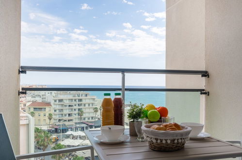 Photo 5 - Apartment in Canet-en-Roussillon with terrace and sea view