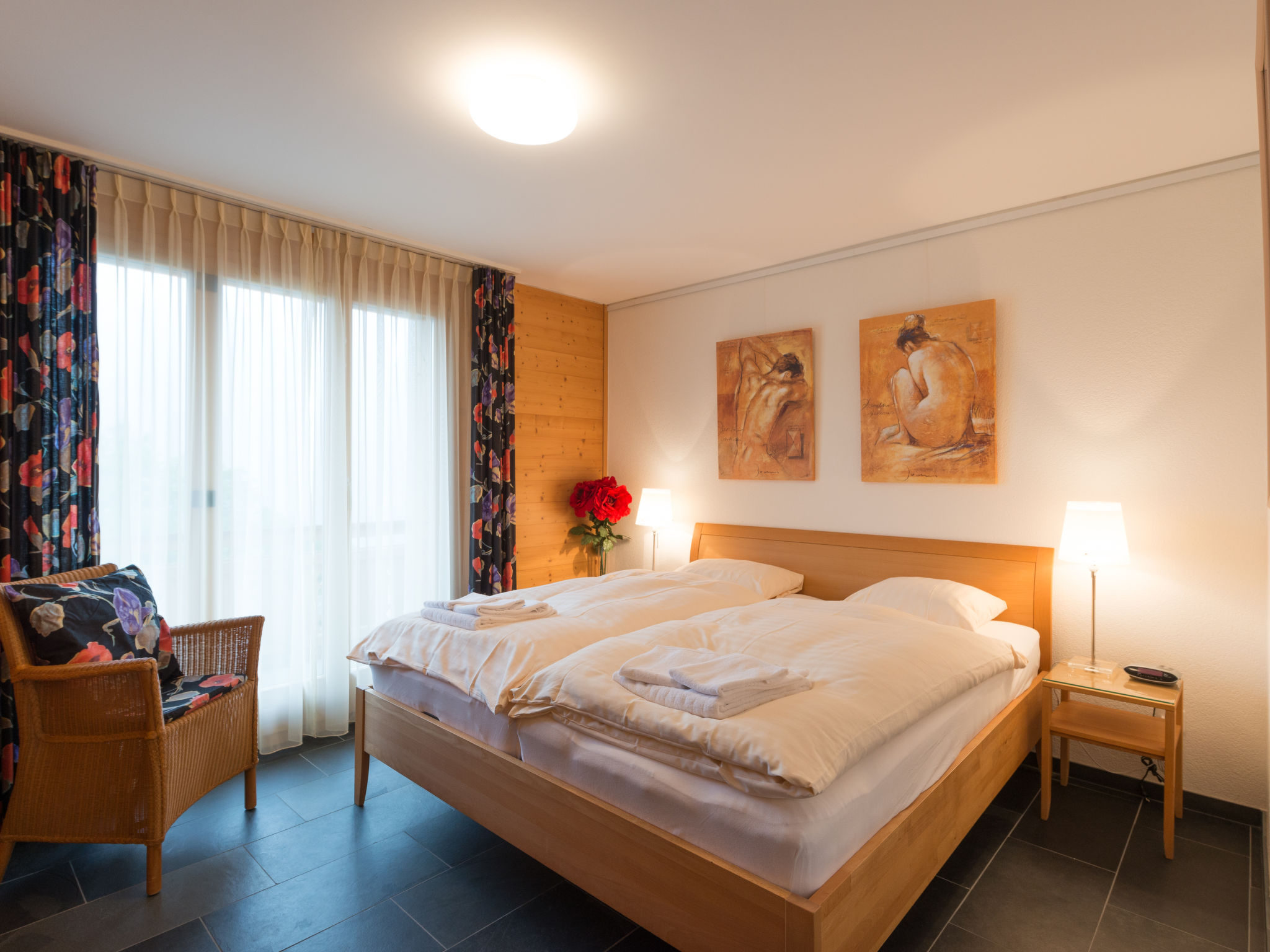 Foto 8 - Appartamento con 2 camere da letto a Lauterbrunnen con vista sulle montagne