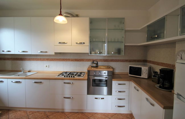 Casa de 7 quartos em Brezzo di Bedero com jardim e terraço - Foto 11
