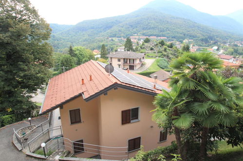 Foto 3 - Haus mit 5 Schlafzimmern in Brezzo di Bedero mit terrasse und blick auf die berge