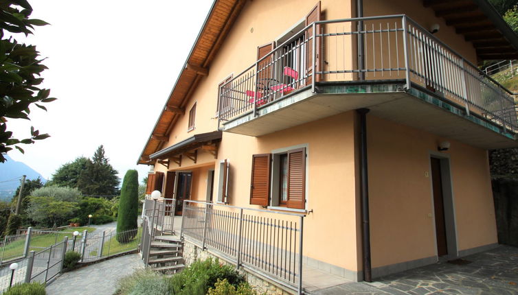 Photo 1 - 1 bedroom Apartment in Brezzo di Bedero with garden