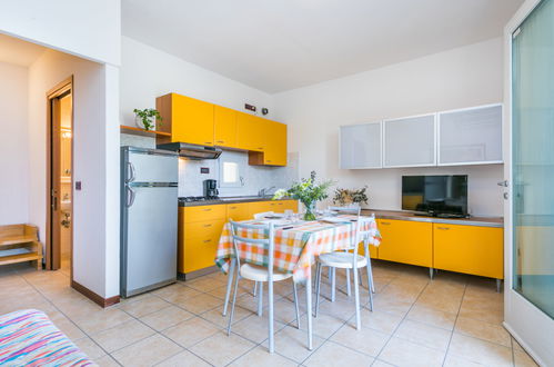 Foto 4 - Apartamento de 2 quartos em Caorle com terraço e vistas do mar