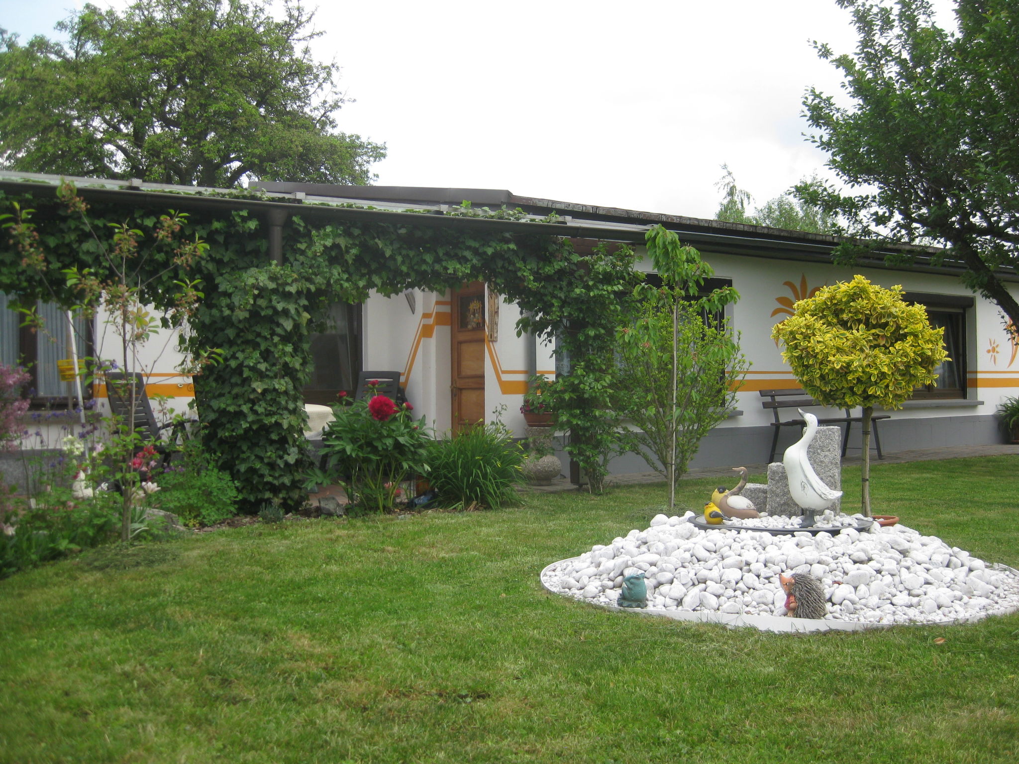 Foto 1 - Haus mit 1 Schlafzimmer in Geratal mit garten und blick auf die berge