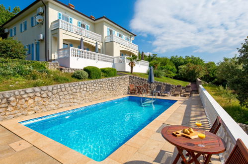 Foto 1 - Casa de 3 quartos em Mošćenička Draga com piscina e vistas do mar