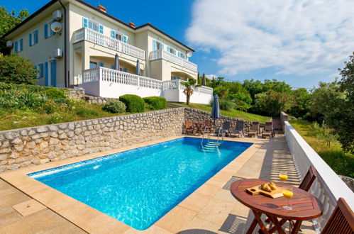 Foto 1 - Casa con 3 camere da letto a Mošćenička Draga con piscina e giardino